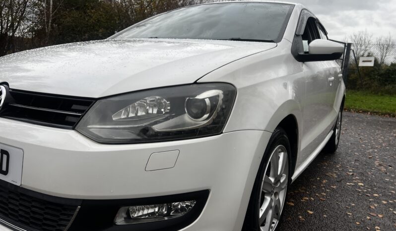 
								Volkwagen Polo 1.2 TSI 2013 33k DSG full									