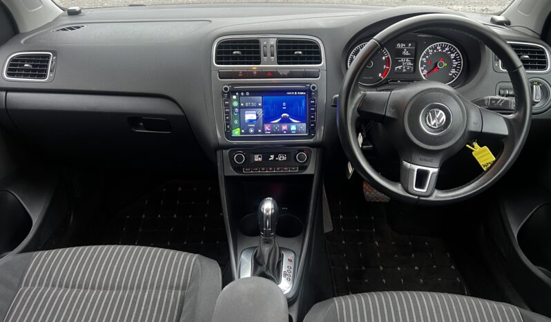 
								Volkwagen Polo 1.2 TSI 2013 33k DSG full									