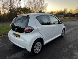 
										Toyota Aygo 2013 37k full									