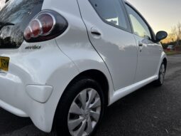 
										Toyota Aygo 2013 37k full									