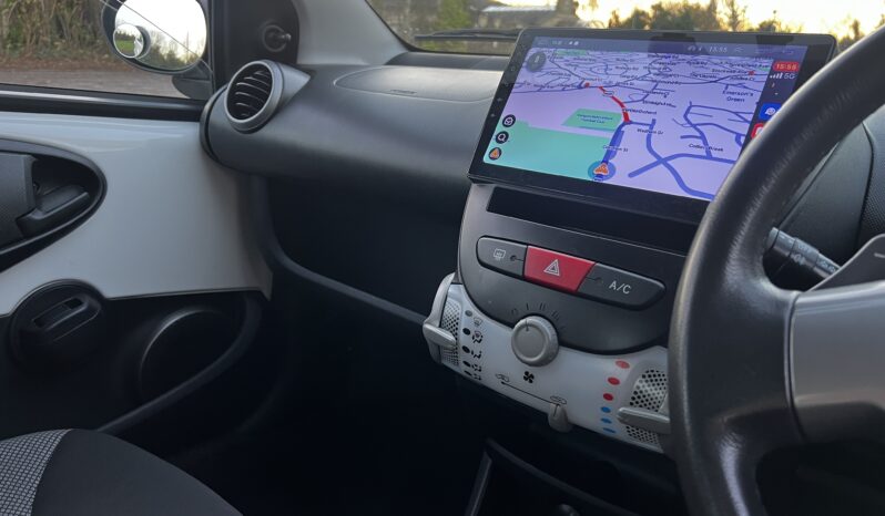 
								Toyota Aygo 2013 37k full									