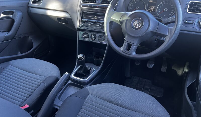 
								Volkswagen Polo 1.2 Match full									