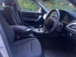 
										BMW 116i ES (63) full									