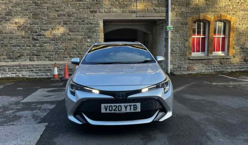 
								Toyota Corolla HYBRID full									