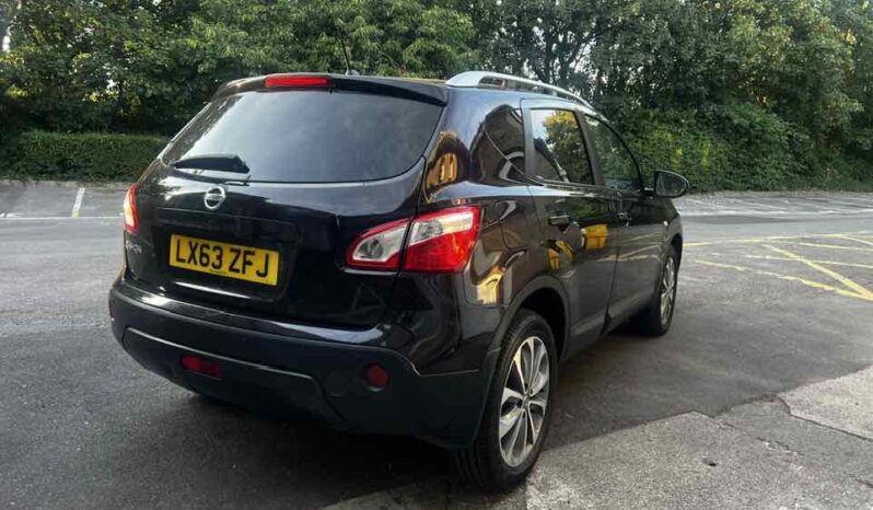 
								Nissan Qashqai full									