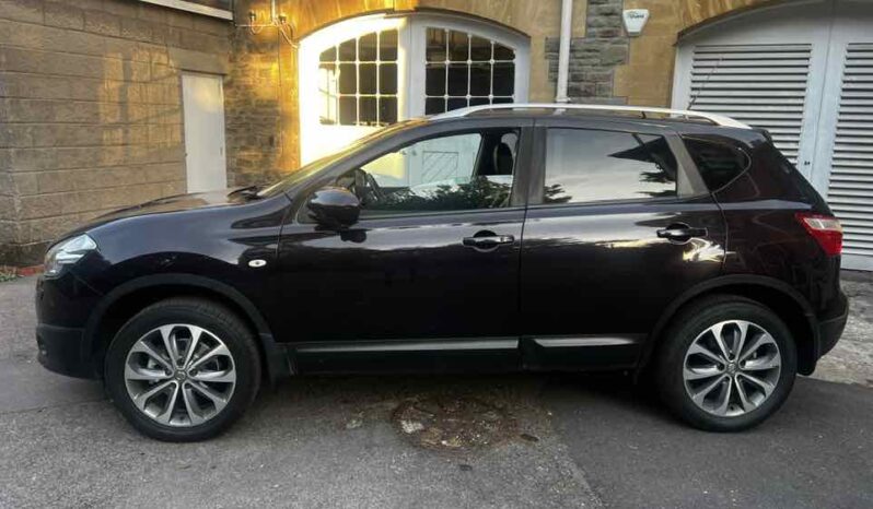 
								Nissan Qashqai full									