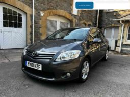TOYOTA AURIS auto 2010