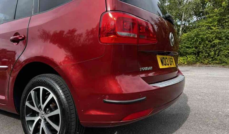 
								Volkswagen Touran DSG full									